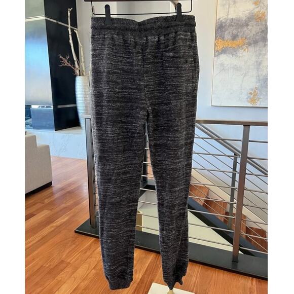 Farinze Jogger Pants with Turtle Graphic - Picture 7 of 7